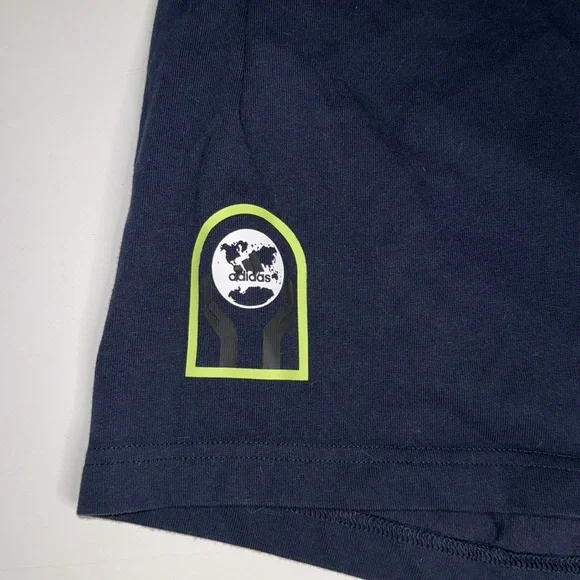 ADIDAS LIGHTWEIGHT AEROREADY GRAPHIC SHORTS RUNNING GYM SPORTS FITNESS MENS NAVY - Picture 2 of 15